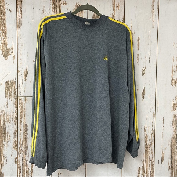 Vintage Adidas Long Sleeve Shirt, Size Medium. In good used condition! - Picture 1 of 9